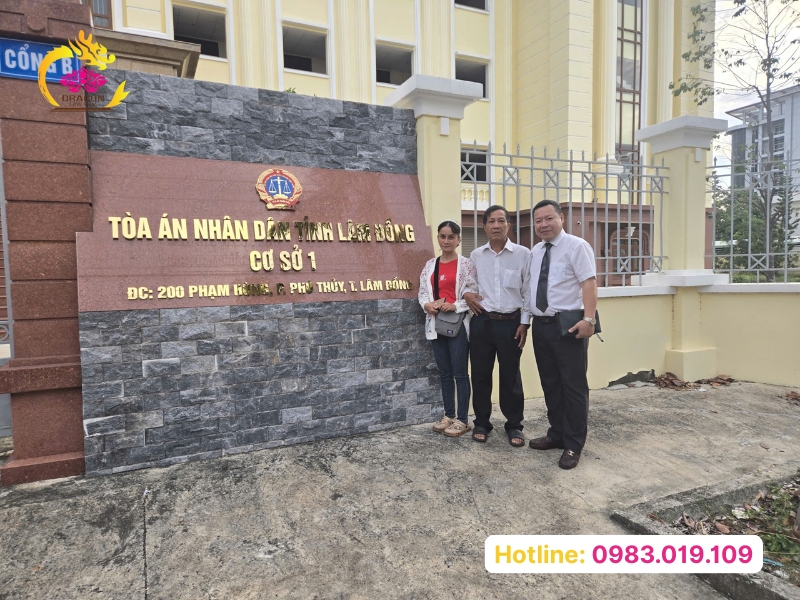 Luật sư bào chữa cho bị cáo Nguyễn Trung Quân trong vụ án vi phạm quy định về đấu thầu tại Lâm Đồng